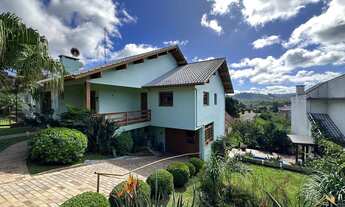 Imagem 7: Casa com cinco dormitórios sendo uma suíte. Bairro juriti, Nova Petrópolis RS!