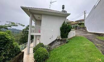 Imagem 2: Sobrado com dois dormitórios. Bairro Pousada da Neve, Nova Petrópolis RS!