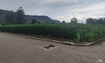 Imagem 2: Terreno de esquina, bairro Joaneta, Picada Café, RS
