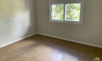 Imagem 7: Casa com três dormitórios sendo uma suíte à venda no Centro de Nova Petrópolis RS