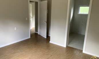 Imagem 5: Casa com três dormitórios sendo uma suíte à venda no Centro de Nova Petrópolis RS