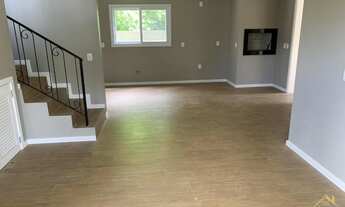 Imagem 3: Casa com três dormitórios sendo uma suíte à venda no Centro de Nova Petrópolis RS