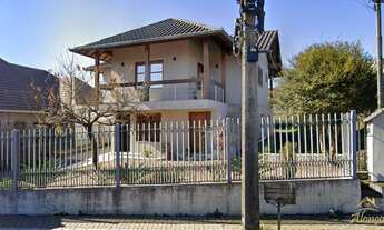 Imagem 1: Casa com três dormitórios, sendo uma suíte. Bairro Pousada da Neve , Nova Petrópolis RS!