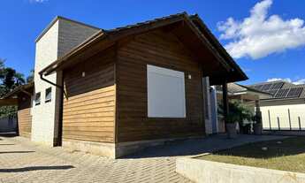 Imagem 5: Casa à venda com três dormitórios sendo uma suíte no Bairro Vila Germânia em Nova Petrópol