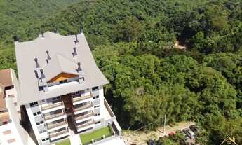 Imagem: Cobertura com três dormitórios, sendo