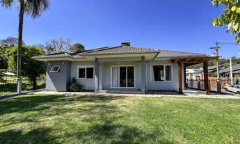 Imagem 2: Excelente casa no centro de Picada Café!