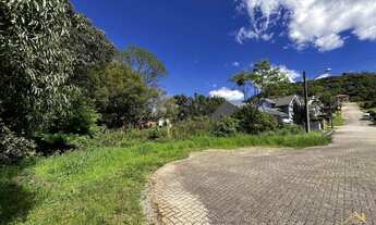 Imagem: Terreno amplo de 980,19 m² no Bairro Pousada