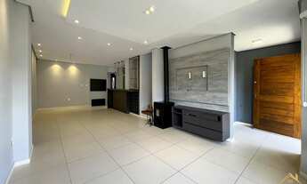 Imagem 5: Sobrado de três dormitórios no bairro Pousada da Neve em Nova Petrópolis RS!