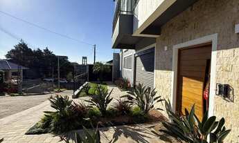 Imagem 6: Apartamento com dois dormitórios, sendo um suíte. Bairro Pousada da Neve, Nova Petrópolis