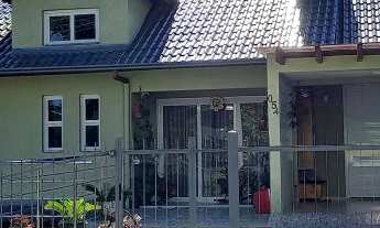 Imagem 2: Casa de cinco dormitórios no bairro Logradouro em Nova Petrópolis, RS