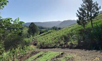 Imagem 7: Espetacular Sítio com 37.000 m², Oito Dormitórios e Quatro Banheiros em Picada Holanda, Pi