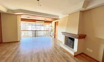 Imagem 6: Apartamento com vista para a Rua Coberta