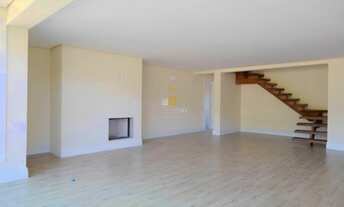 Imagem 7: Belíssima cobertura duplex, com 4 suítes no centro de Gramado-RS