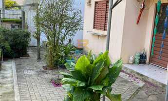 Imagem: Casa com dois dormitórios em ótima localização