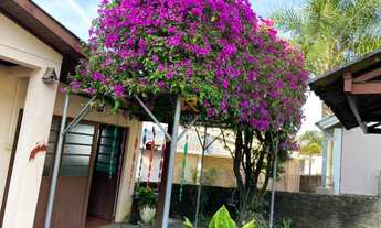 Imagem 2: Casa com dois dormitórios em ótima localização em Estância Velha