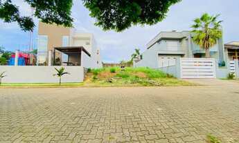 Imagem: Terreno com 2 Dormitorio(s) localizado(a)