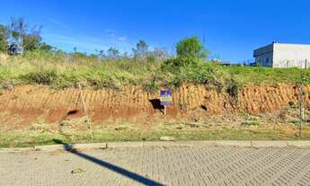 Imagem: Terreno com 3 Dormitorio(s) localizado(a)