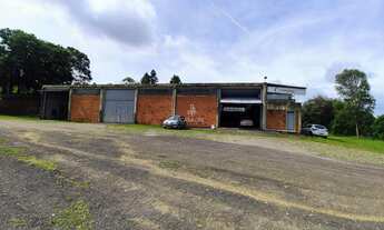 Imagem 2: PAVILHÃO AS MARGENS DA RS 122 EM FARROUPILHA