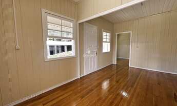 Imagem: Casa Comercial para aluguel em Farroupilha