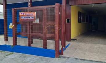 Imagem 4: CASA COM PISCINA NO CENTRO