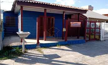 Imagem 1: CASA COM PISCINA NO CENTRO