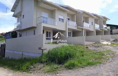 Imagem 2: CASAS/SOBRADOS EM NOVA PETRÓPOLIS - BAIRRO GERMÂNIA