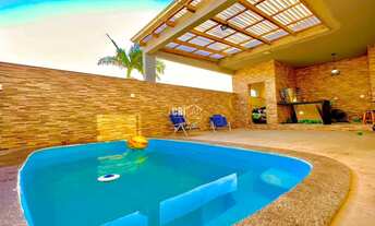 Imagem 3: Casa de Alto Padrão com 3 Pisos e Piscina – Exclusividade Crilar Imóveis ? Centro de Cocal