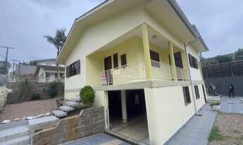 Imagem 2: Casa à venda em Urussanga-SC — Bairro São Pedro