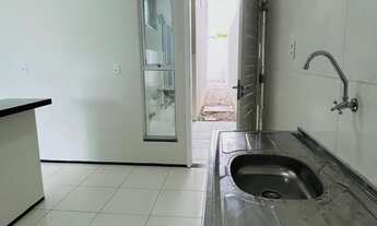 Imagem 4: Casa de 1 suítes e 2 quartos por 275.000,00 à venda em Maracanaú, Parque Tijuca - 82.41m²