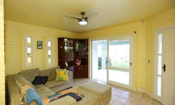 Imagem 6: CASA EM TORRES, MOBILIADA, NA PRAIA PARAISO, DOIS TERRENOS COM PISCINA