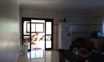 Imagem 4: Casa bem localizada