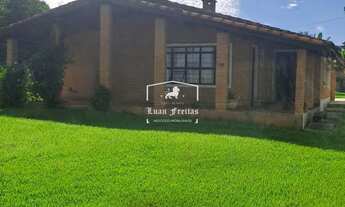 Imagem: Linda Chácara em Iperó com Sala de Estar