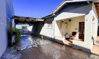 Imagem 2: Oportunidade Única no Centro de Boituva – Ideal para Comércio