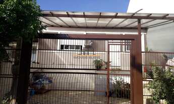 Imagem: Casa com 2 Dormitorio(s) localizado(a) no