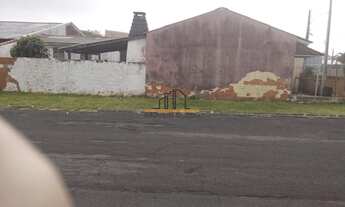 Imagem 3: Casa de esquina à venda em Estância Velha, Canoas: confira essa oportunidade!