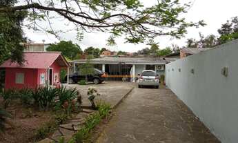 Imagem: Casa 3 dormitórios em amplo terreno 11x30m