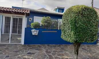 Imagem: Casa com 3 Dormitorio(s) localizado(a) no