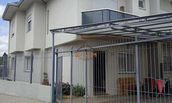 Imagem: SOBRADO GEMINADO COM 3 DORMITÓRIOS