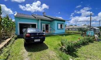 Imagem: LINDA CASA COM PÁTIO