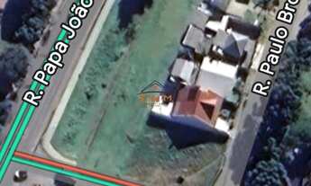 Imagem 4: Terreno de esquina com excelente localização central