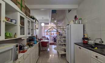 Imagem 3: Sobrado com 2 Dormitorio(s) localizado(a) no bairro Primeiro de Maio em Farroupilha / Rio