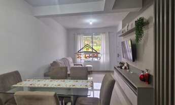 Imagem 5: Sobrado à venda em Farroupilha, Imigrante - 2 Dormitórios, Churrasqueira e 2 Vagas de Gara