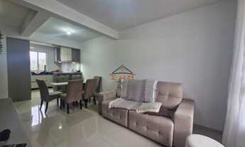 Imagem 2: Sobrado à venda em Farroupilha, Imigrante - 2 Dormitórios, Churrasqueira e 2 Vagas de Gara