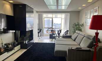 Imagem 2: Apartamento à venda no Centro de Farroupilha com 3 dormitórios e 2 vagas de garagem