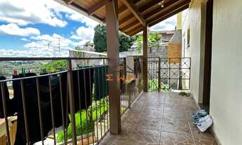 Imagem 7: Casa à venda em Farroupilha, bairro Primeiro de Maio, com 3 dormitórios e churrasqueira