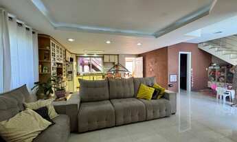 Imagem 4: Casa à venda em Farroupilha com 4 dormitórios e churrasqueira