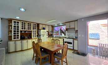 Imagem 7: Casa à venda em Farroupilha com 4 dormitórios e churrasqueira