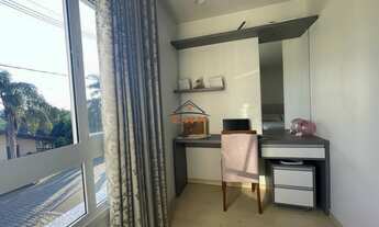 Imagem: Sobrado com 2 Dormitorio(s) localizado(a)