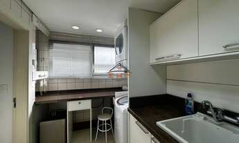 Imagem 6: Apartamento Semimobiliado com 4 Dormitórios e Vista Panorâmica em Farroupilha - Venda