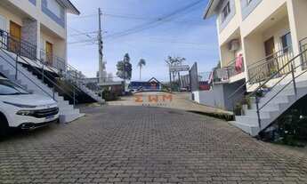 Imagem 2: Casa Geminada Triplex em condomínio fechado com Terraço